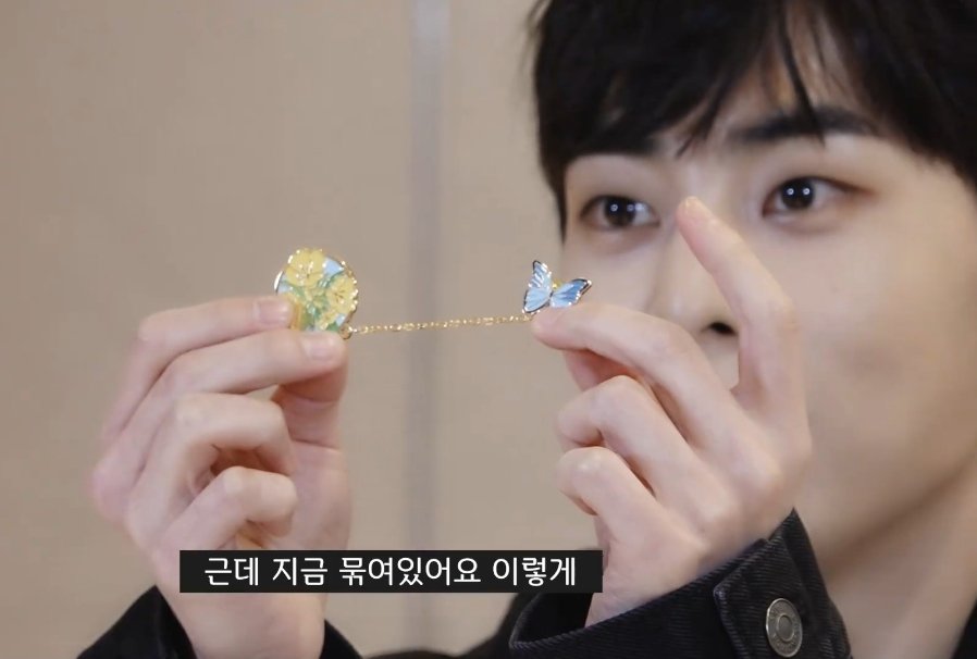 ipoh__'s tweet photo. 시우민 눈망울에 은하수 있음 https://t.co/TP4AMW5pIp