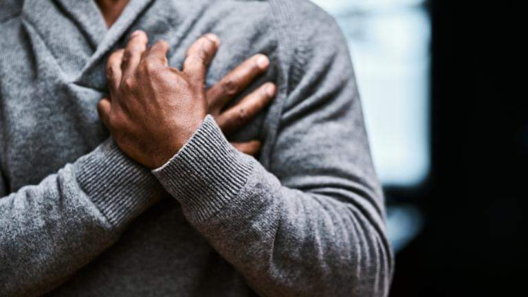 SMF_Uganda's tweet photo. People who smoke have more than twice the risk of developing coronary heart disease. #sanctuarymedicalfoundation #Heartcare #Wellness https://t.co/Xd6tEVscd7