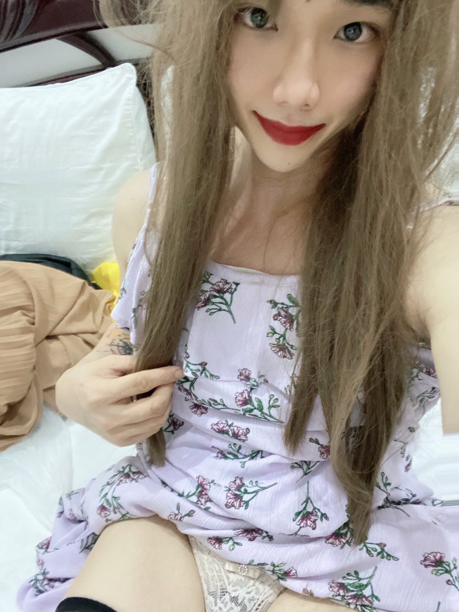 SissyAsia's tweet photo. #sissyhooker  #Femboy #gay #sissy #transsexual #transgender #sissy #bottom https://t.co/PnFEqfOe1A