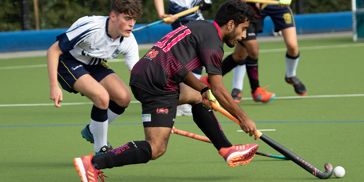 EnglandHockey's tweet photo. ‼ With grassroots hockey back from Monday we have released the latest Covid-19 update of the #ReturnOfHockey which is available on our website 💻

#ReturnToPlay #PickUpAStick 🏑

➡ https://t.co/2fyNQlHL99 https://t.co/4a5OwjcHFT