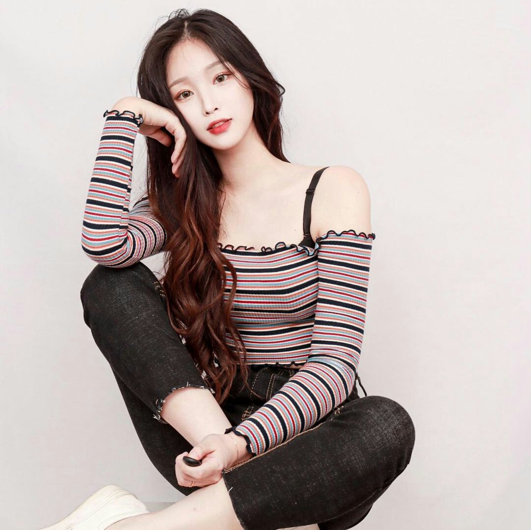 rpwdispIay's tweet photo. ㅤㅤㅤㅤㅤㅤhttps://t.co/BrYTXnYC0aㅤㅤㅤhellooooo! this is Andreia Kim. not new to rp and not a new rpa, just restarting. Like &amp; rt to be mutuals and for a possible dm
    ˗ˏˋ Also, this will now be a free rp — meaning i won’t be following our au anymore! https://t.co/3GJHSuIQnY