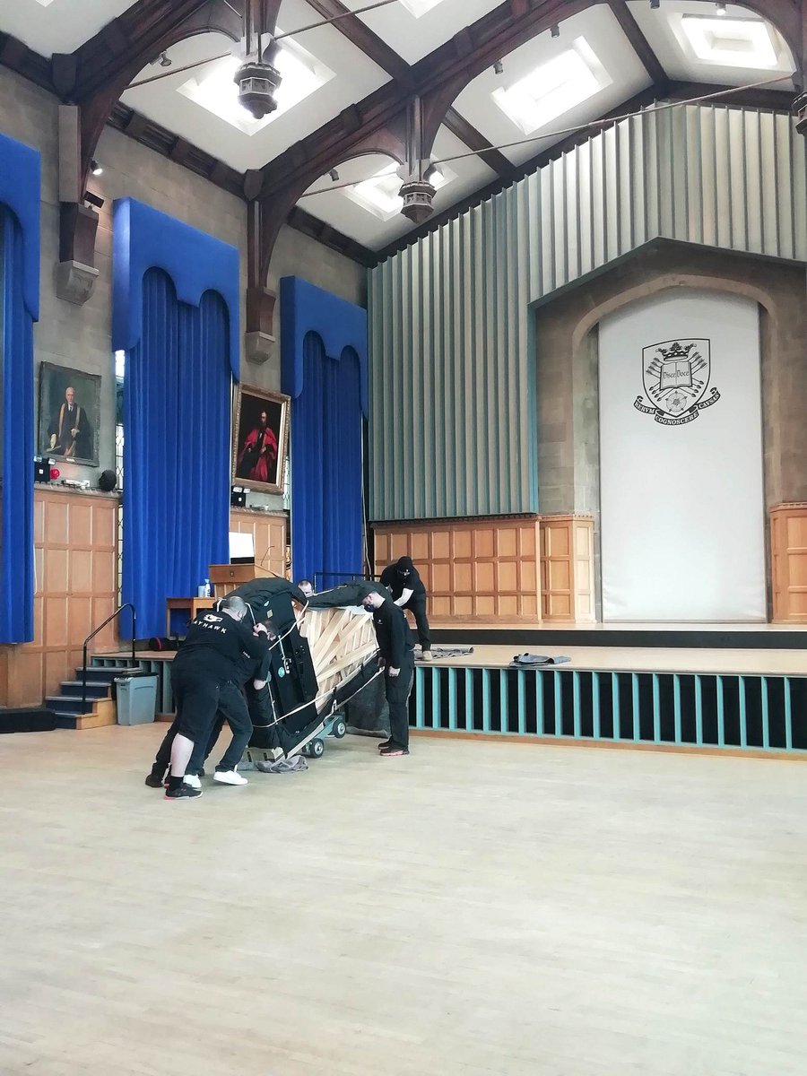 tuosmusic's tweet photo. Our selected @SteinwayAndSons Model D is in Firth Hall! #SteinwaysatSheffield

Full interviews and professional pictures from the delivery will be released in the coming weeks. 🎹 #musiceducation @ShefUniConcerts @sheffielduni #pianos https://t.co/wmxoABj8Mu