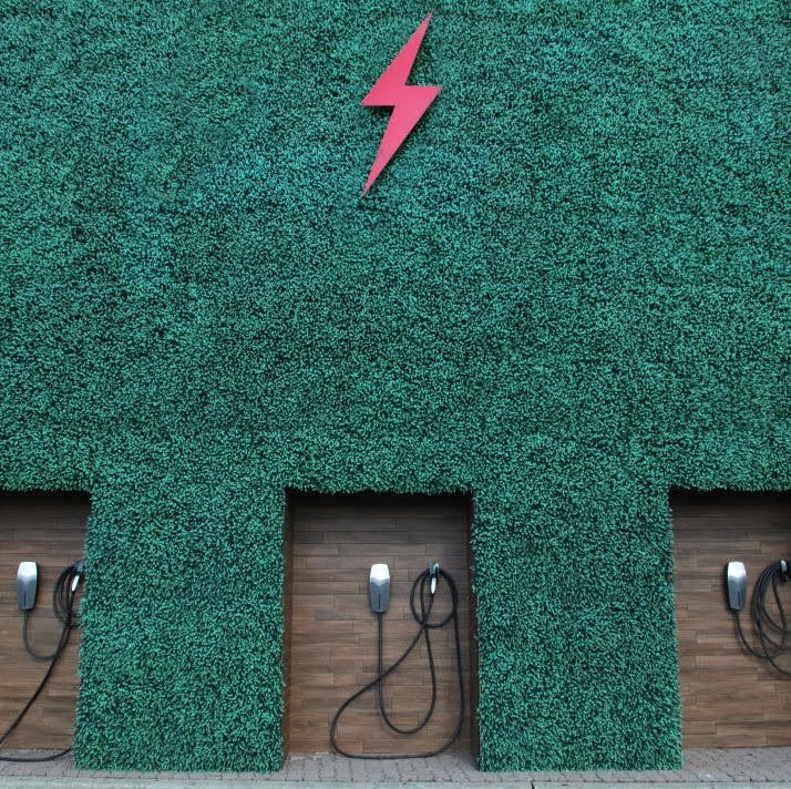 MUSKMETALS's tweet photo. Canada to Mine Materials for More North America–Built EVs 

“The U.S. and Canada held a private meeting this past week to work on getting required minerals out of the ground in Canada, then down across the border, Reuters reported.”

https://t.co/JeQdi11n8v https://t.co/Nz80YiZbBa