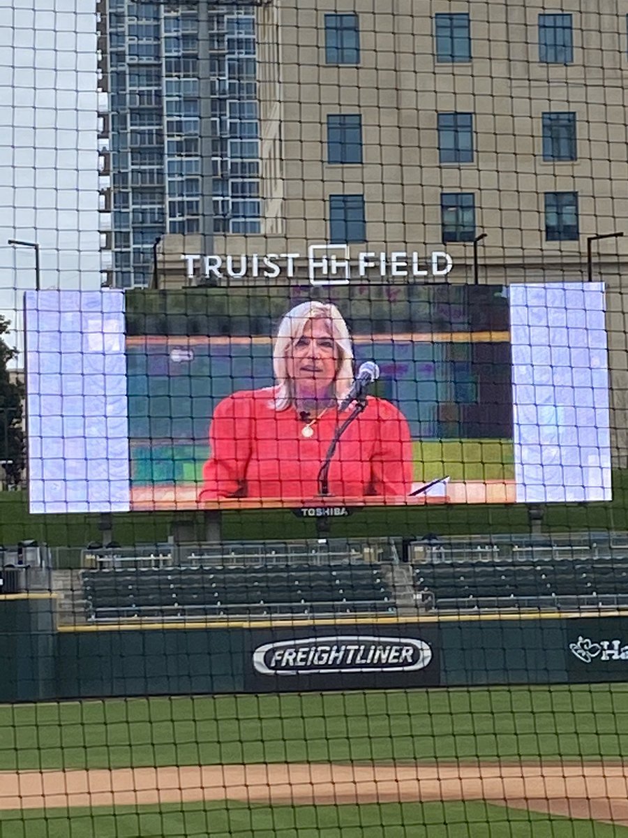 Loved celebrating our friend <a href="/QueensUniv/">Queens University of Charlotte</a> Business Woman of the Year <a href="/MeckCounty/">Mecklenburg County</a> Manager <a href="/DenaDiorio/">Dena Diorio</a> last night at Truist Field. What a genuine, transformative leader who will surely end up in the #charlotte history books!#WomensHistoryMonth <a href="/WECharlotte/">WomenExecutivesCLT</a>