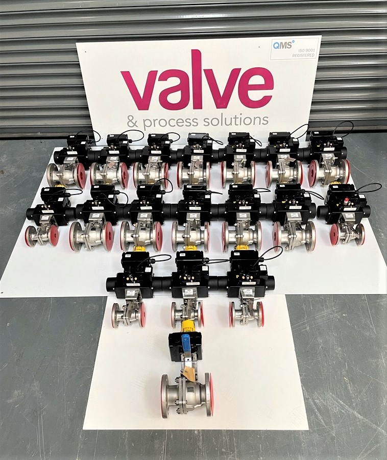 ValvePS's tweet photo. Another project in and out of the #ValveAutomationCentre over the last week 👨‍🔧 Here we have a set of #KTM #BallValve assemblies with Keystone 89D #Actuators &amp; #Westlock #PositionMonitors back-wired to #Pneumatrol #Solenoids. 

📞 +44 (0)1246 220 070 | ✉️ sales@vandpsolutions.com https://t.co/jVKv9FMmKm