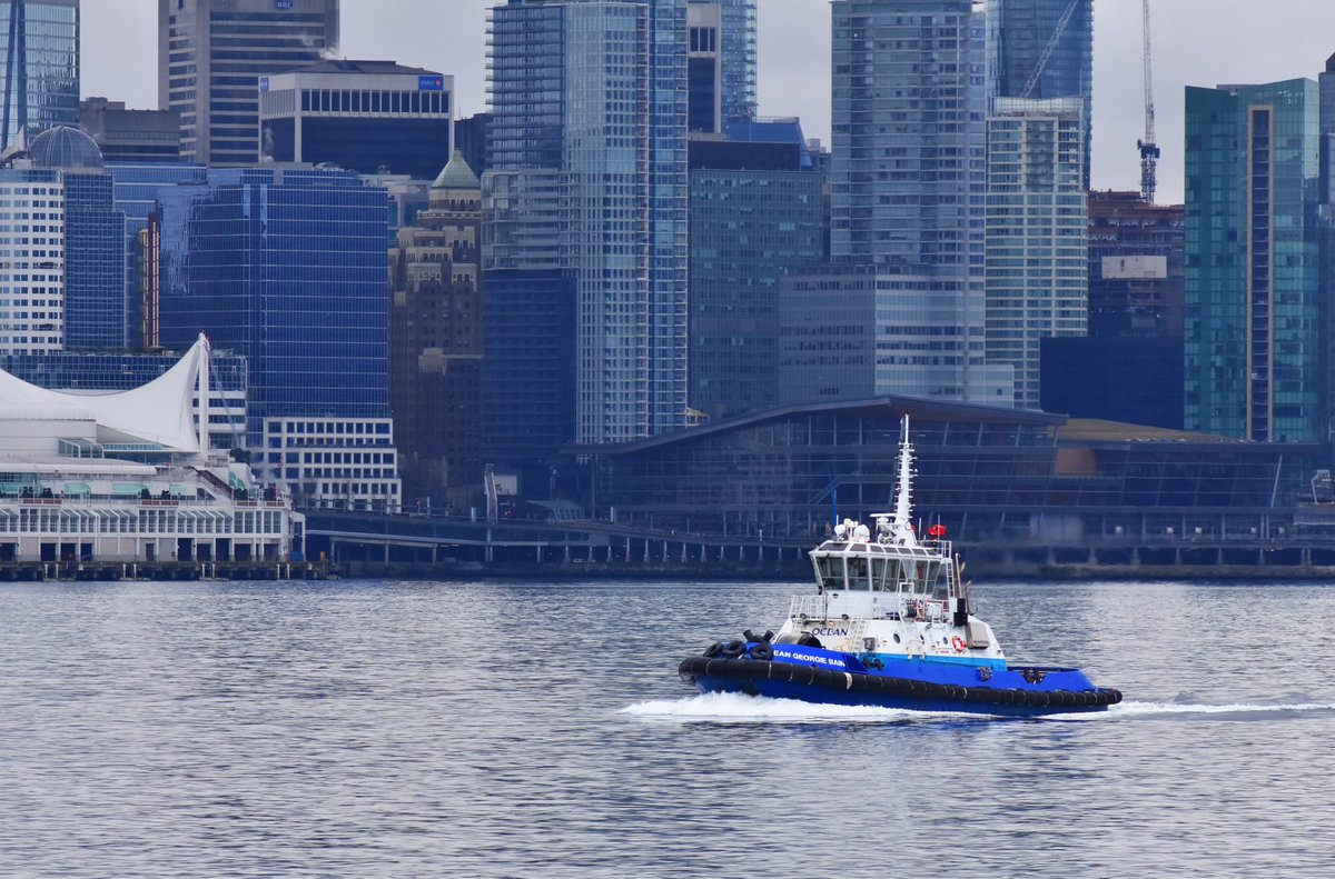Groupe_Ocean's tweet photo. A fourth tug joins our Vancouver fleet!
The OCEAN GEORGIE BAIN, a 24-meter tug built in 2009 at Ocean Industries Inc. joins the three tugs already present on the West Coast since March 2020.
#oceangroup #gofullforce #liveocean https://t.co/OoKtTTv0Kt