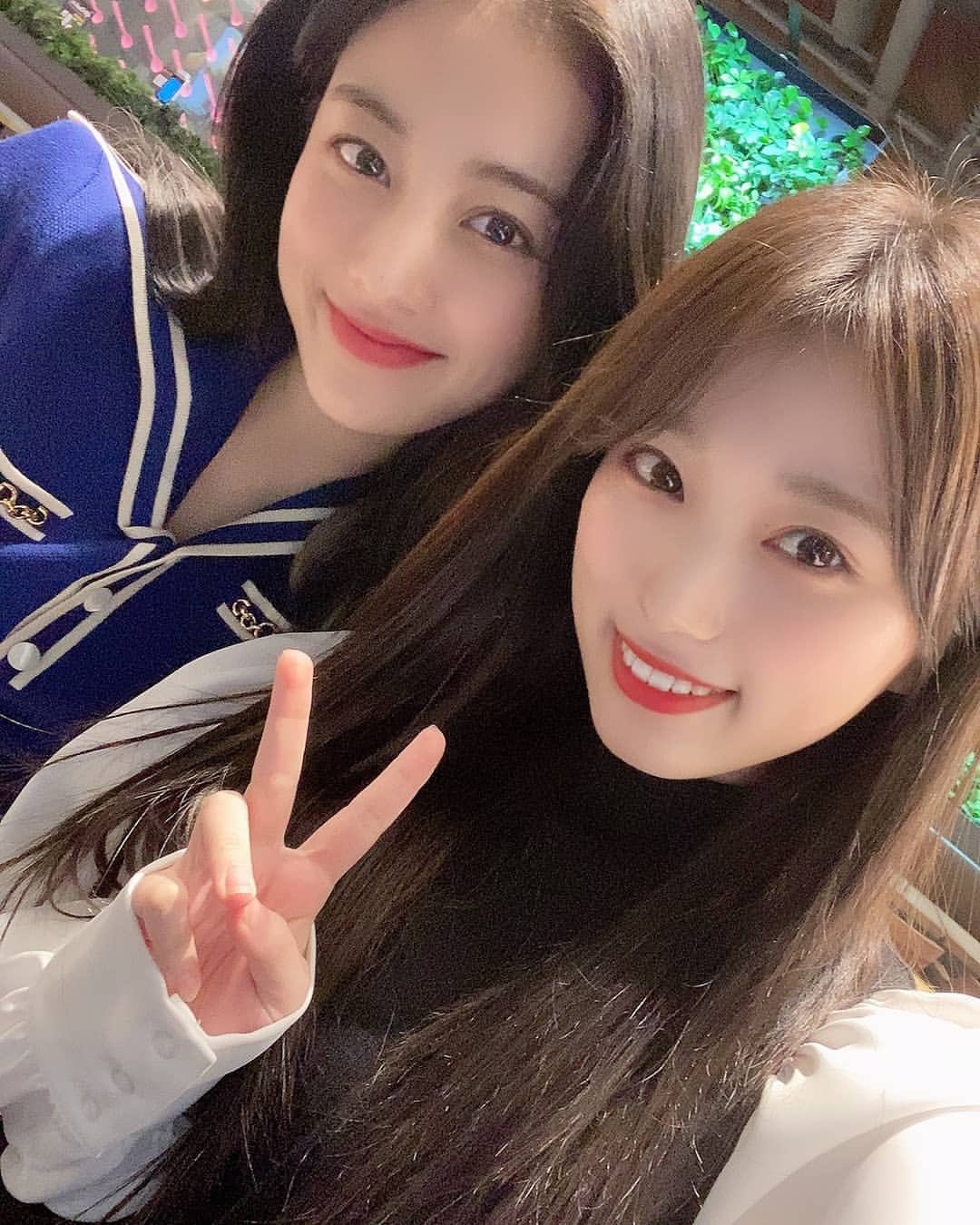 misa •ᴗ• on Twitter: "IZ*ONE Nako took selcas with Jihyo 😍 “With Jihyo  unnie... 💕” https://t.co/9B06gMWsXR #TWICE #트와이스 @JYPETWICE… "