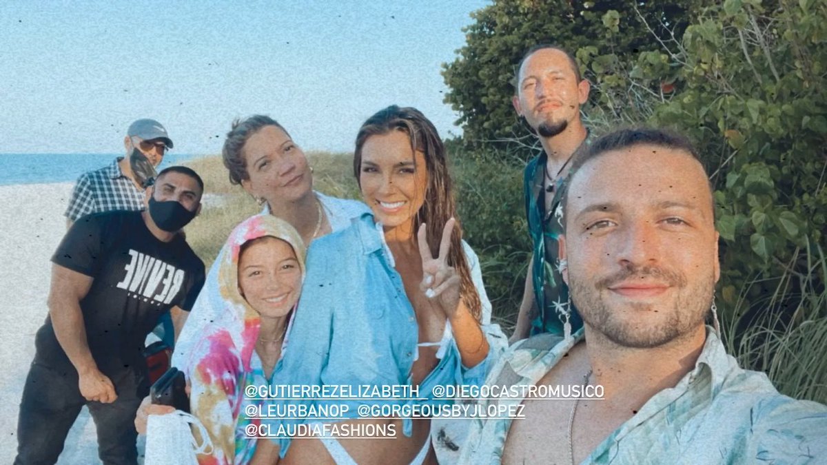 RubiconsCube's tweet photo. 📸 by @esquedachris via #instastory @Elygutierrez19 #elizabethgutierrez #elygutierrez #newproject #newprojectontheway ✌ #newprojectcomingsoon #beauty #elybeauty #beautyoverload #behindthescenes #Kailey👩👧 #williamlevy #beach #beachview #beachvibes #elyteam https://t.co/XKb612ZF1q
