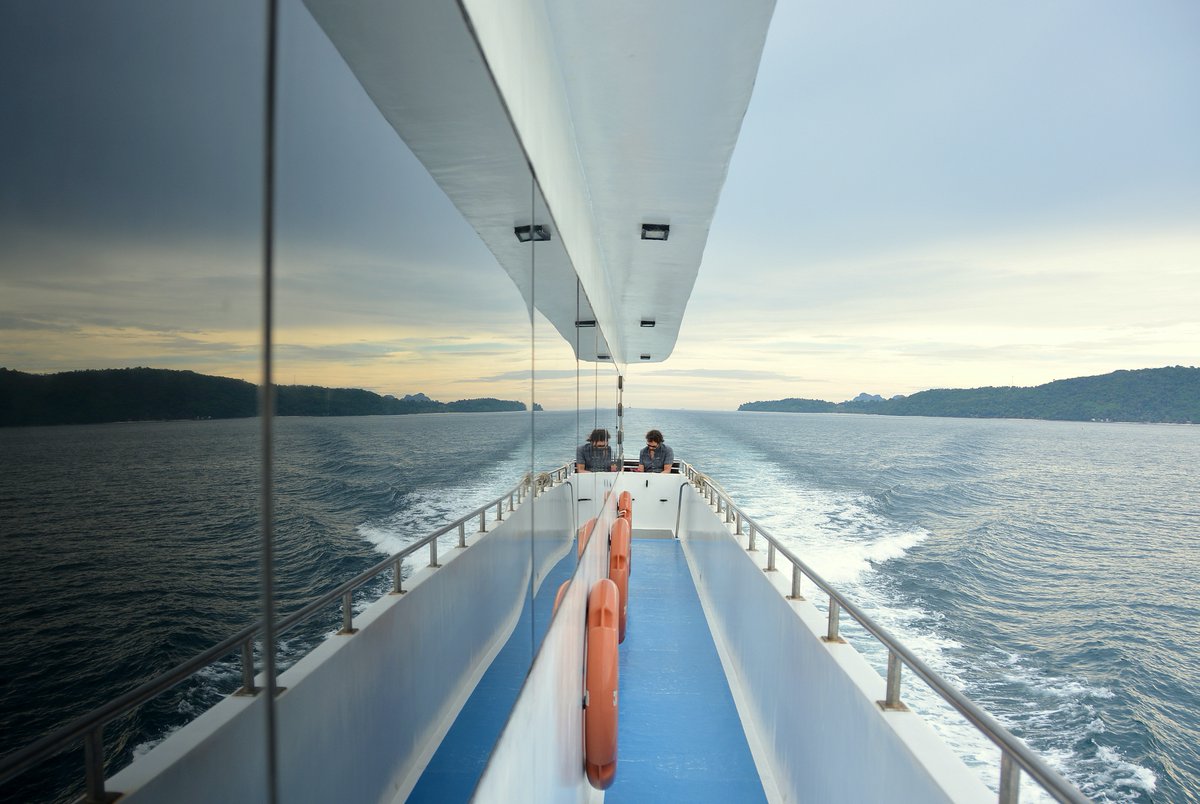 NauticalChannel's tweet photo. Today kicks off the Palm Beach International Boat Show in Florida until 28th of March!
If you're there, tag us in the superyachts that catch your eye! ๐
#boatshow #jointhecurrent #boating #yachting #superyacht #Florida #USA #yachtinglifestyle https://t.co/hXSICsEDXF