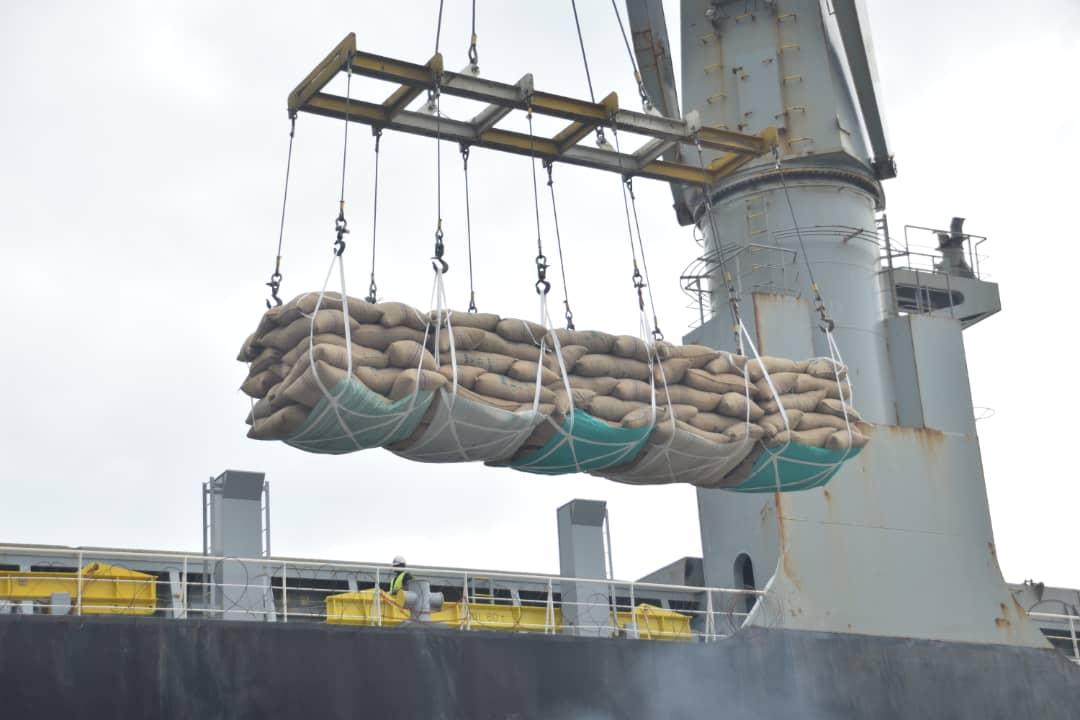 OvieNews's tweet photo. Lagos businessman, Adeniji M.A, bucks the trend and moves his 7,000 metric ton truckloads of cocoa beans from the Southwest, to the newly rejuvenated Calabar Seaport for export. This will make his cargo of farm produce sidestep Lagos port queue, and get to Europe in time. https://t.co/1l2H3iIw1J