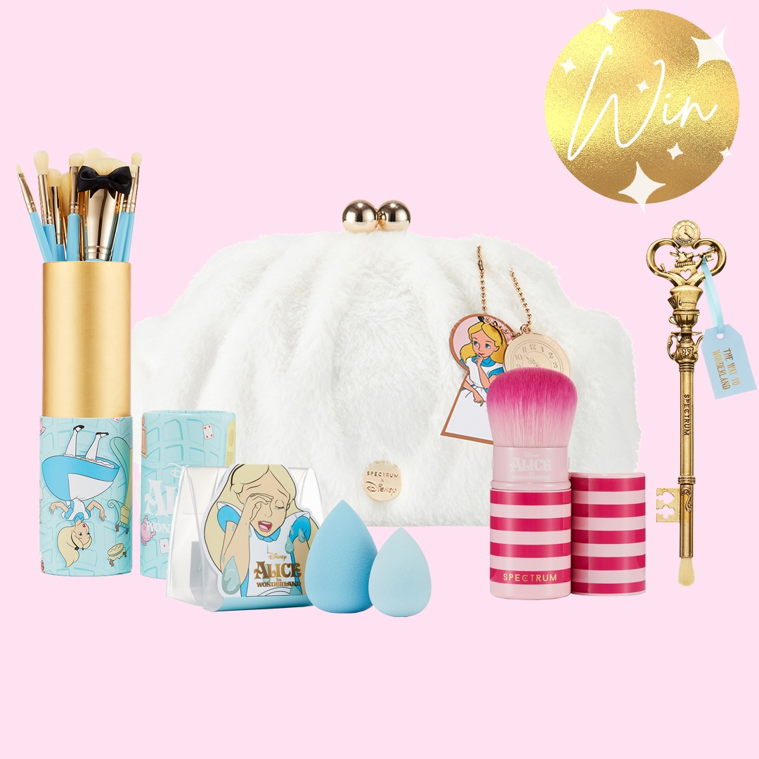 PRE-LAUNCH GIVEAWAY💠 
We're giving 1 LUCKY WINNER a chance to #WIN our NEW #DisneyXSpectrum Alice in Wonderland Collection launching tomorrow!! 🐰⁠
⁠
TO WIN✨⁠
🎩 Follow <a href="/Spectrumbrushes/">Spectrum Collections</a> 
🗝 LIKE and RT
💠 Tag your BFF's⁠ below

1 winner announced 30/03 ✨ GO
#DisneyGiveaway