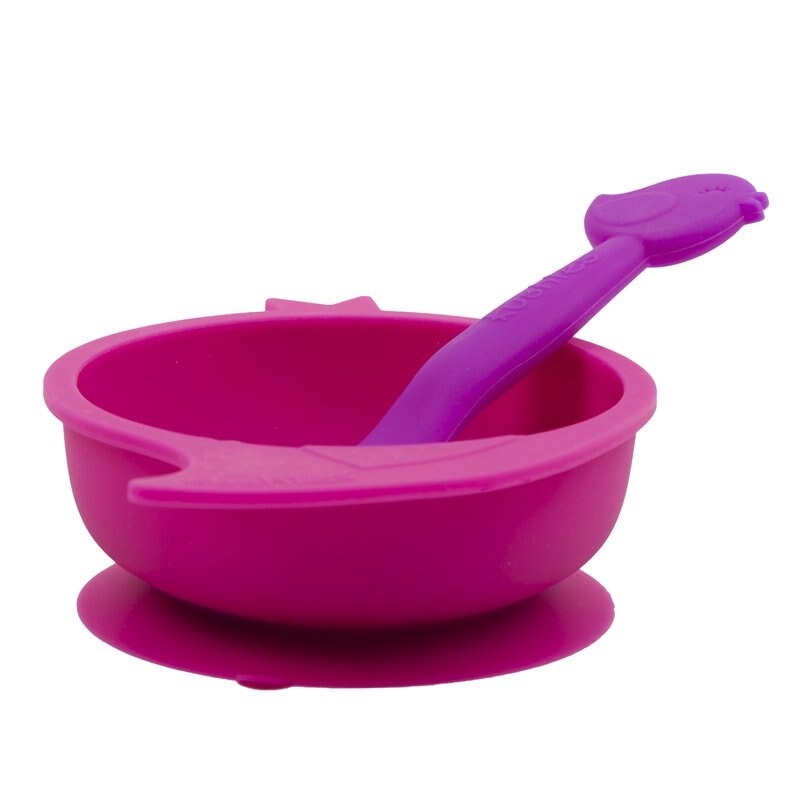 CastelloJeu's tweet photo. Fini les repas qui finissent sur les murs grâce au #SILIBOWL de #KUSHIES. Faits à 100% de silicone, va lave-vaisselle et le bol va même au microondes! Découvrez le plaisir des repas dans le calme! 🥣 https://t.co/nQ2rU1xsGk #baby #feeding #zen #parenthacks #parenting #Castellojeu https://t.co/9UR0lxfV7B