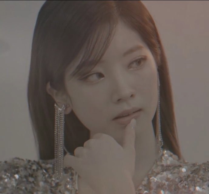dubugloss's tweet photo. #다현 &amp; #윤기 https://t.co/XF70y8SYf7