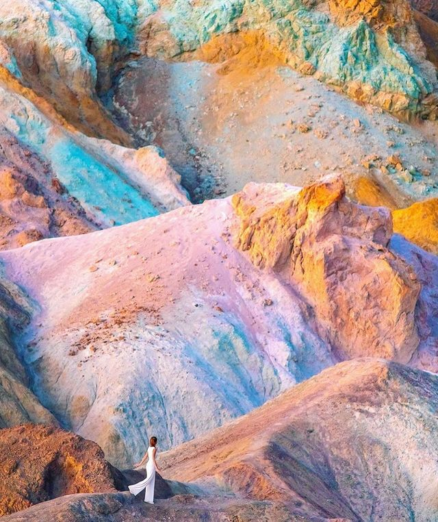 With travel as a distant dream, I have enjoyed looking at travel accounts to find places to draw. I have started my USA state map collection, ten of which are already in my online shop. I have been enjoying following "She is Not Lost" account, it is a 
Community for Female Travel