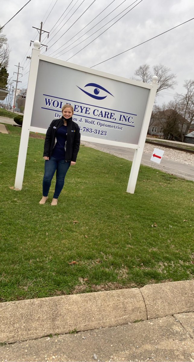 JasperCEO's tweet photo. Photo Scavenger Hunt Winners of the 'Strong Supporter of Jasper County Youth's category:
State Farm Insurance
Peoples' State Bank
Joe's Pizza
Wolf Eye Care 

These are a great start!
🙋🏼‍♀️🙋🏽‍♂️Comment below what businesses you would add to this list!! https://t.co/BRmh1ZFYhs