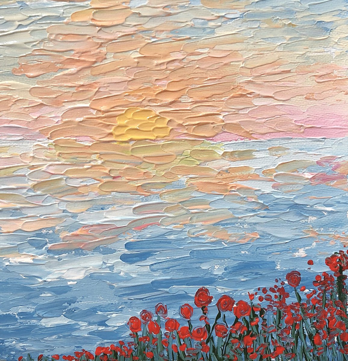 ลูกค้าชอบสีแดง แต่อยากได้ทะเล ก็เลยแอบปลูกดอกไม้ไว้ข้างทะเลซะเลย, — :🌹)