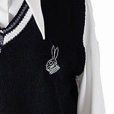 CuLLtさんのベスト、1枚目のうさぎがワンポイントで入ってるので見て…?!

再販になった総柄シャツ、生地が少しキラキラしてました。着るの楽しみです✴︎ 