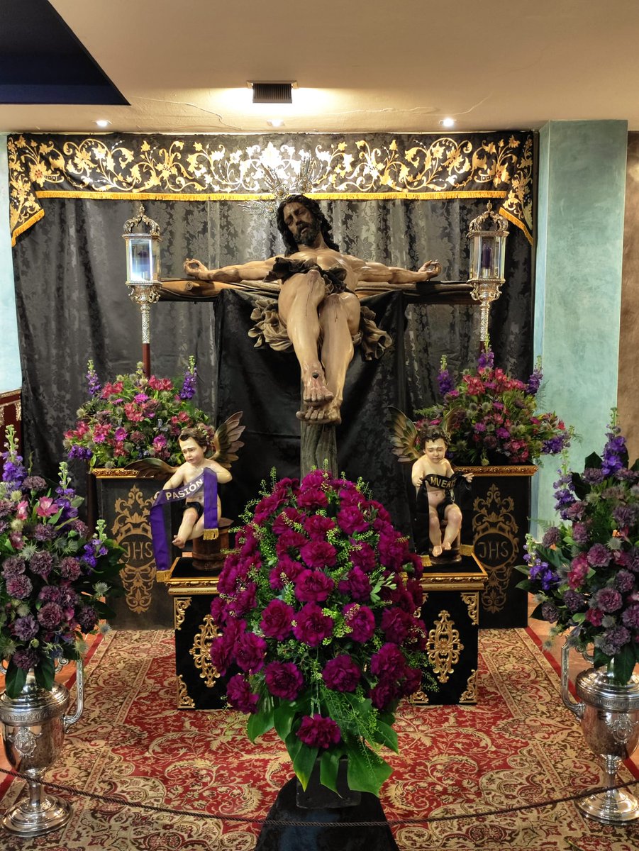 Agradecemos enormemente a <a href="/Manu_Lamprea/">Manuel Lamprea</a> la excelente meditación que anoche ofreció en honor del Stmo. Cristo de Pasión y Muerte. 
Igualmente resaltar la actuación del cuartero de cuerda de <a href="/CapillaGolgota/">Capilla Gólgota</a>. 
Muchas gracias por vuestra participación. 
#HermandadPasiónyMuerte