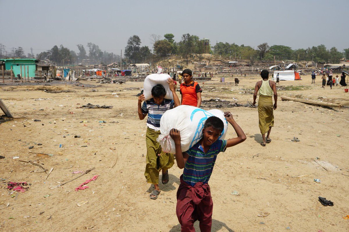 WHOSEARO's tweet photo. Fire incidents have been reported in Cox’s Bazar refugee camps since early 2021 but none as impacting as this week’s incident that destroyed 10k shelters leaving 45k #Rohingyarefugees displaced. @WHO is providing capacity building to enhance preparedness.

#HealthinEmergencies https://t.co/ljjqqQ7RFf