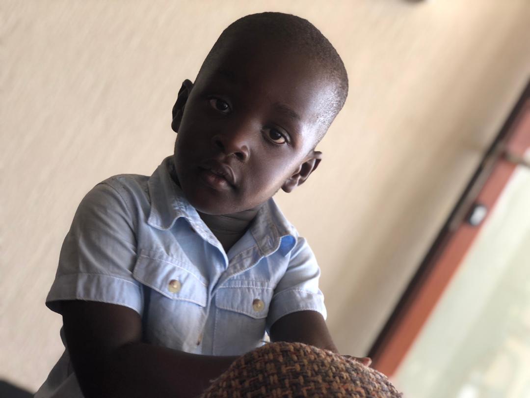 MosesNambaEmu's tweet photo. Hey Twitter family,

I bring you another story of a young boy 3 years and 7 months by names of Elijah Kawesa the only child to Kiwumulo Rita Sheeba and Kigozi Ivan!

Like any other parents who monitor every step in their kid's growth, they  noticed some thing strange............ https://t.co/EaXps0YEPr