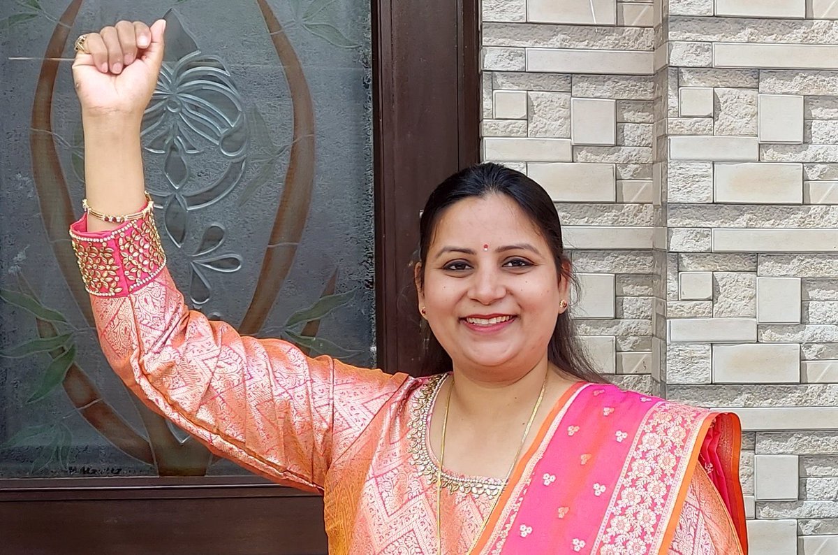 ArvindK55733409's tweet photo. असमोली की लोकप्रिय विधायक @PinkiYadavMLA जी को जन्मदिन की हार्दिक शुभकामनाएं और बहुत-बहुत बधाई !! https://t.co/DQIuQx1qpA