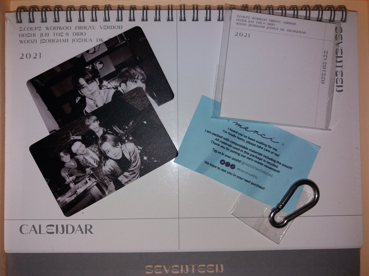 caratdeuloiza's tweet photo. Thank you @HIDDENHONGDAE. I love the packaging and smooth transaction. Then yung freebies amg cute tas 'di ko inexpect na may binder and the memo pad. Thank you po talagaaaa. 

Guys bili na kayo. Ang secured lang kasi then inuupdate talaga. Hihi.

Thank u. 😗 https://t.co/aTRaguXYek