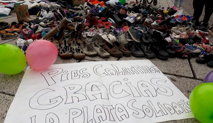 diariohoynet's tweet photo. 👟😊 #LaPlata | #Campaña | #Solidaridad 

Continúa la campaña “Pies Calentitos”

El objetivo es llevar un par de zapatos o zapatillas a miles de niños y niñas de la ciudad antes de la llegada del invierno.

https://t.co/feU9f7DeeD https://t.co/kkLNIQroFs
