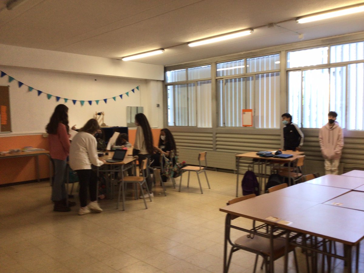 GrowFlow4's tweet photo. Últim dia treballant: amb moltes ganes d’acabar i veure el resultat del nostre esforç @inscanoriac #ultimdia #growandflow https://t.co/5NZCNk3UPC