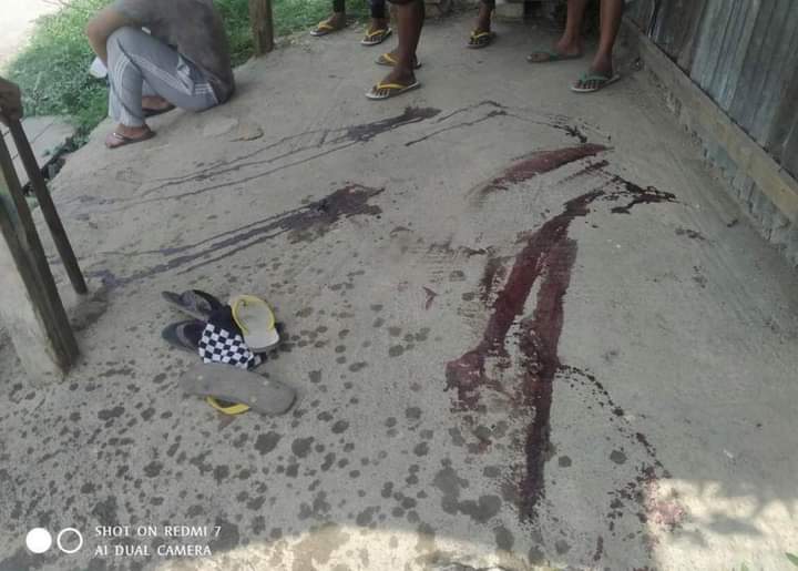KathIris20's tweet photo. Gun Violence in Taunggyi; Military Gunmen unruly shot 2 dead n also took the dead bodies on Mar 25. Many cars n houses were damaged as they shot n destroyed. 3 with gunshot wounds r in critical condition

STOP ABDUCTIONS

#WhatsHappeningInMyanmar
#Mar25Coup
#InternetShutdown https://t.co/gUHcezNkEx