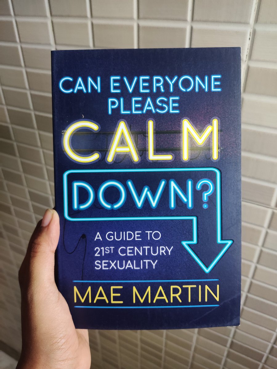 I waited weeks for this book to arrive! And I'm so excited to read this one!! 
#caneveryonepleasecalmdown #maemartin @TheMaeMartin ♥️♥️