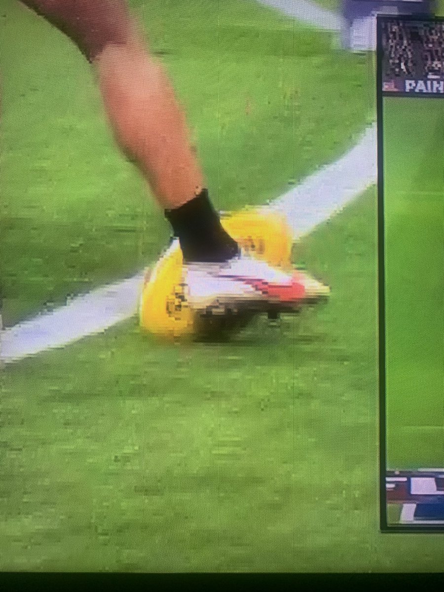 Barrie Lester tweet media