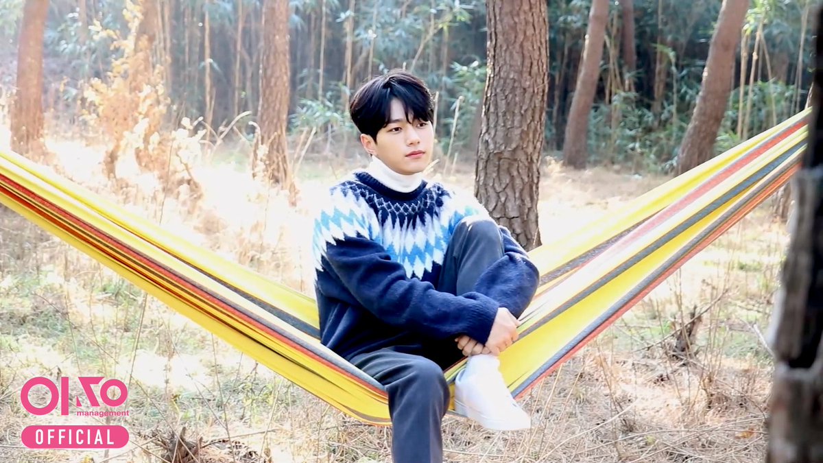 KIMMYUNGSOO_1's tweet photo. 우리는 명수 때문에 눈이 부시ㄷr..☆
| #Memory BEHIND

👉 https://t.co/ByEIeL1wWM

#김명수 #엘
#묭묭튜브 https://t.co/gGOIRui1Mp
