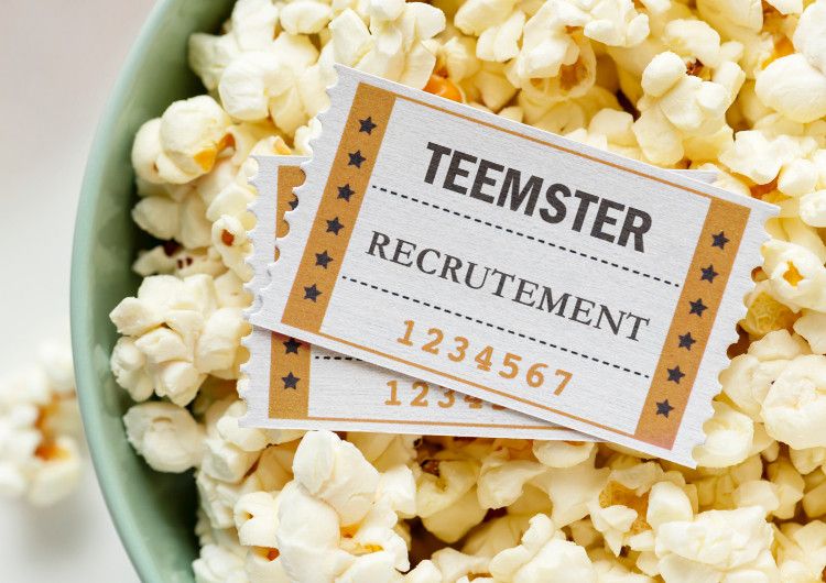 TeemsterLimited's tweet photo. #MANAGER C'EST PRENDRE DES RISQUES,  IL FAUT TOUJOURS SE MEFIER DE CEUX OBSERVENT LE COMBAT A LA LONGUE VUE 😉 https://t.co/uzwTM5Lrmt