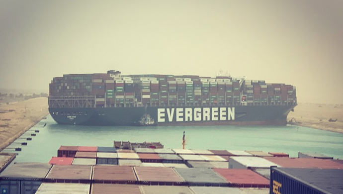 jameswilkesesq's tweet photo. I've just waiting for some numpty to speculate that the Master of #EVERGIVEN was trying to get closer to the east bank of the #Suezcanal to get a better Wi-Fi signal. 🤪 https://t.co/QPcYugBCp6