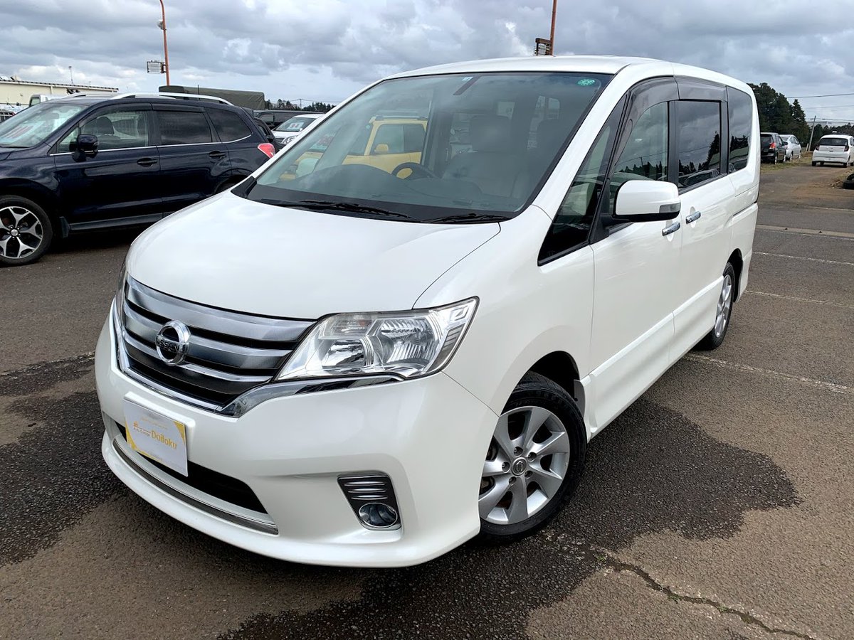 daitokucar1's tweet photo. お買い得な日産セレナが入荷しました💁‍♂️
平成24年式で9.5万キロ、人気のパールホワイト、両側パワスラ、車検付で車両本体価格は63.5万円🚗
セレナはシートアレンジは多彩で、ファミリーや友達同士の旅行などにピッタリです‼️ https://t.co/rEiHmSPOzU