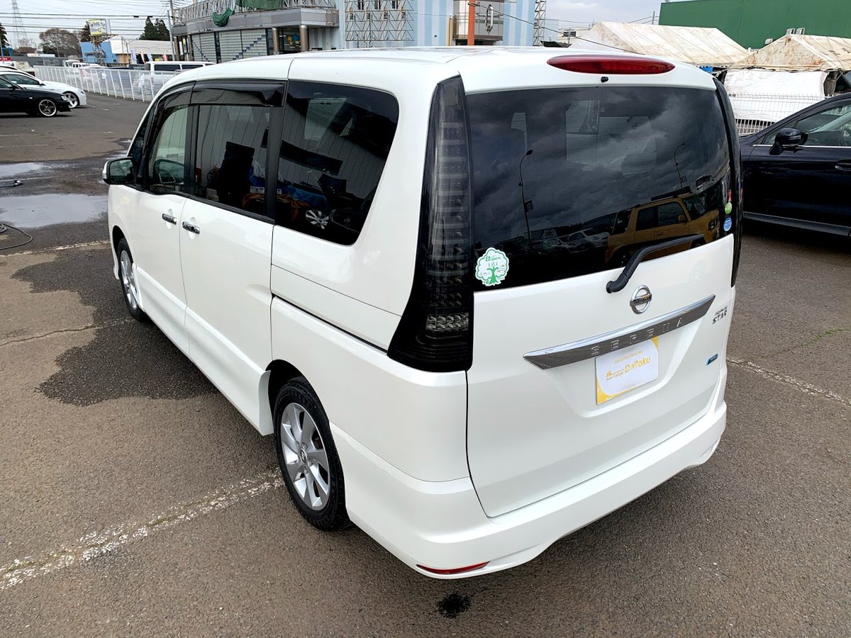 daitokucar1's tweet photo. お買い得な日産セレナが入荷しました💁‍♂️
平成24年式で9.5万キロ、人気のパールホワイト、両側パワスラ、車検付で車両本体価格は63.5万円🚗
セレナはシートアレンジは多彩で、ファミリーや友達同士の旅行などにピッタリです‼️ https://t.co/rEiHmSPOzU