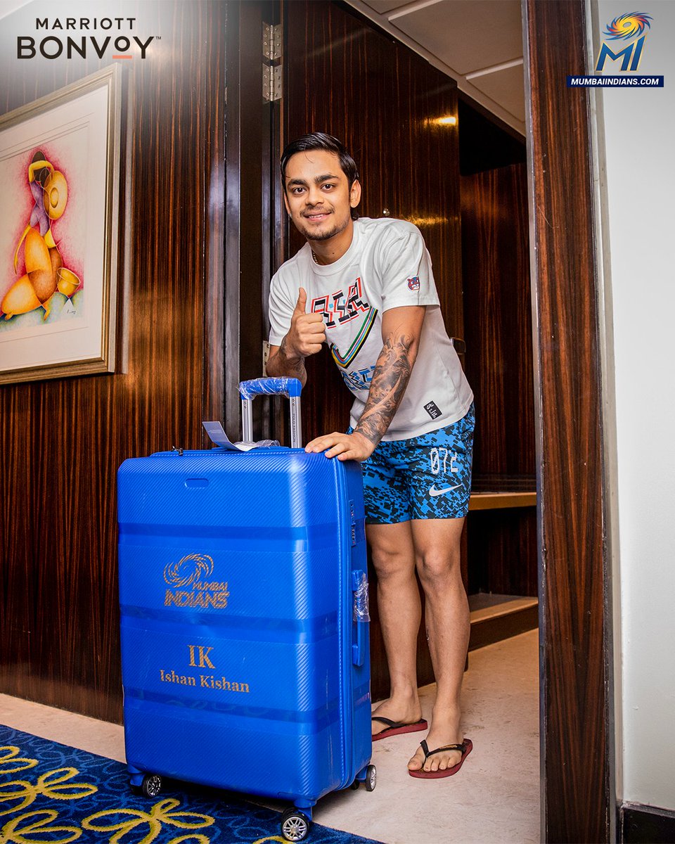 mipaltan's tweet photo. 🧳✅

#OneFamily #MumbaiIndians @ishankishan51 @iamanmolpreet28 @MarriottBonvoy https://t.co/SNDBsoJ5vz