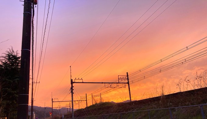 夕暮れが綺麗のtwitterイラスト検索結果