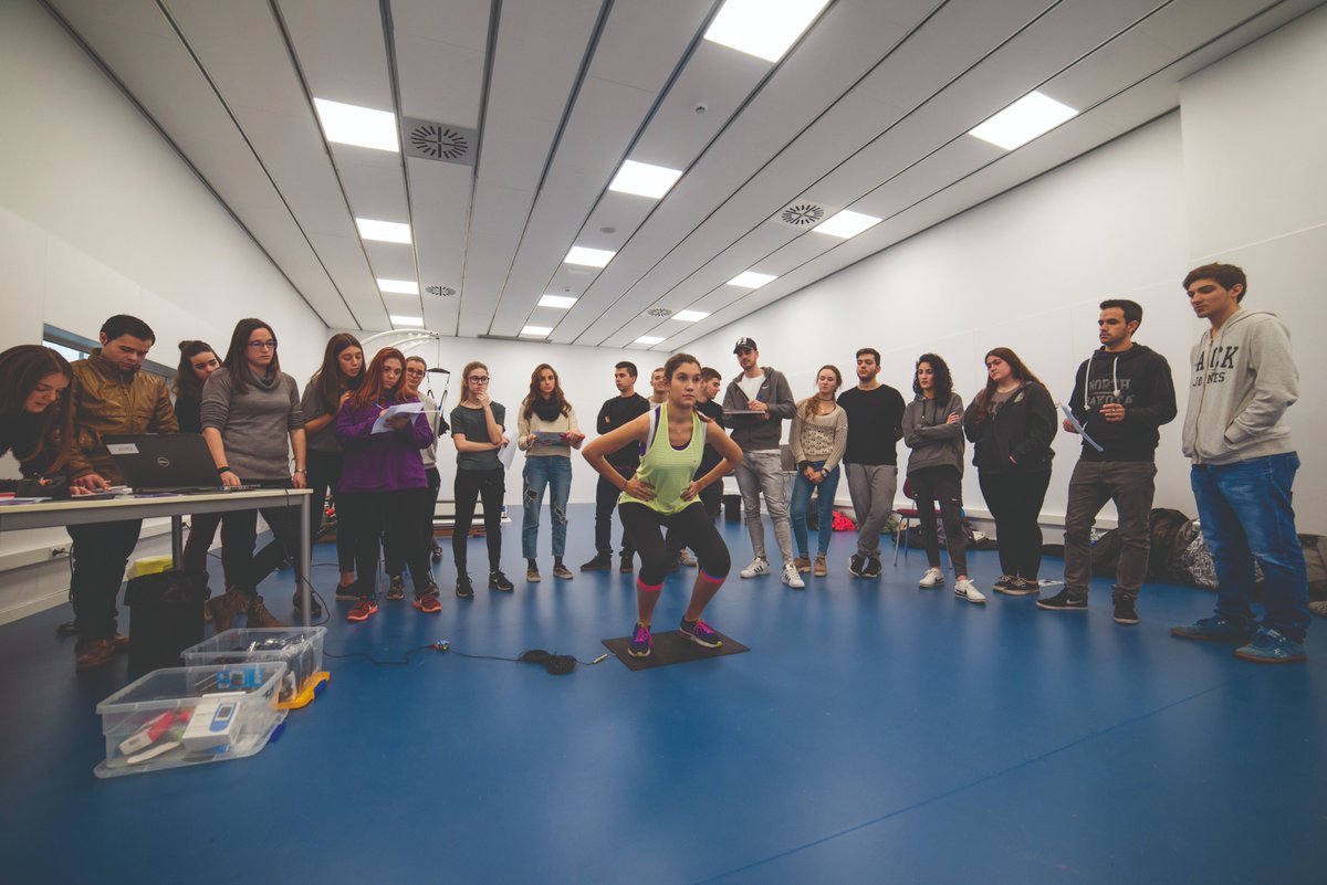 TecnoCampus's tweet photo. Ets graduat/da en Ciències de l’Activitat Física i vols completar la teva formació per ser #entrenadorpersonal o #readaptador? 🙋🙋♀️
Estudiar aquest #màster #universitari t'ajudarà a adquirir els coneixements necessaris per aconseguir-ho! 👉https://t.co/xt7C3ehZMp https://t.co/E2G531LTu5