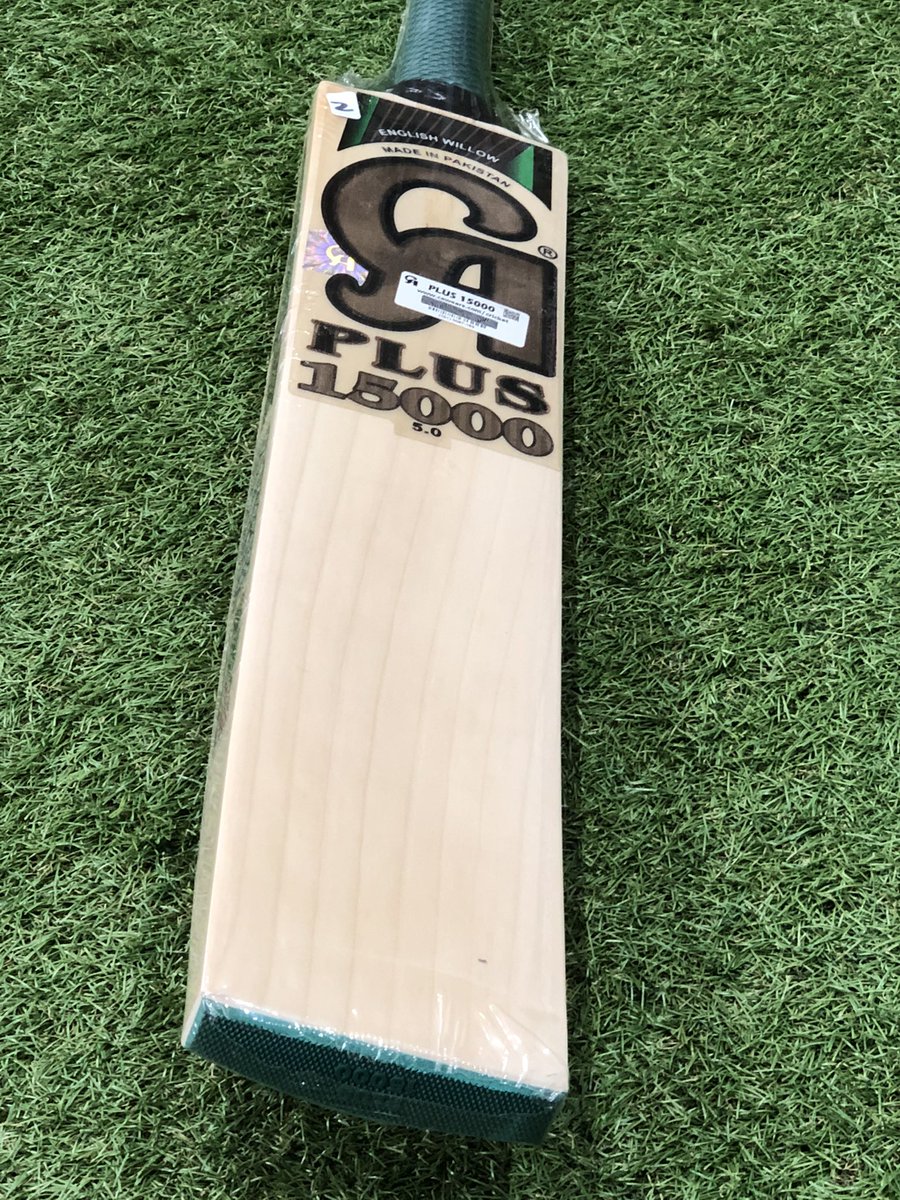Allthegear99's tweet photo. CA Plus 15000 5.0 #Cricket #Bat @RealCASPORTS

Made using selected English Willow.
Mid Sweet Spot.
Minimal Concaving.
Round Handle.
Factory fitted toe guard.
Superb Balance and Pickup.

Weight: 2lb 8oz
Edges: 37mm
Grains: 9

#bestbats #ca #pingkings #tcs #allthegear #lightweight https://t.co/lENwDIBduj