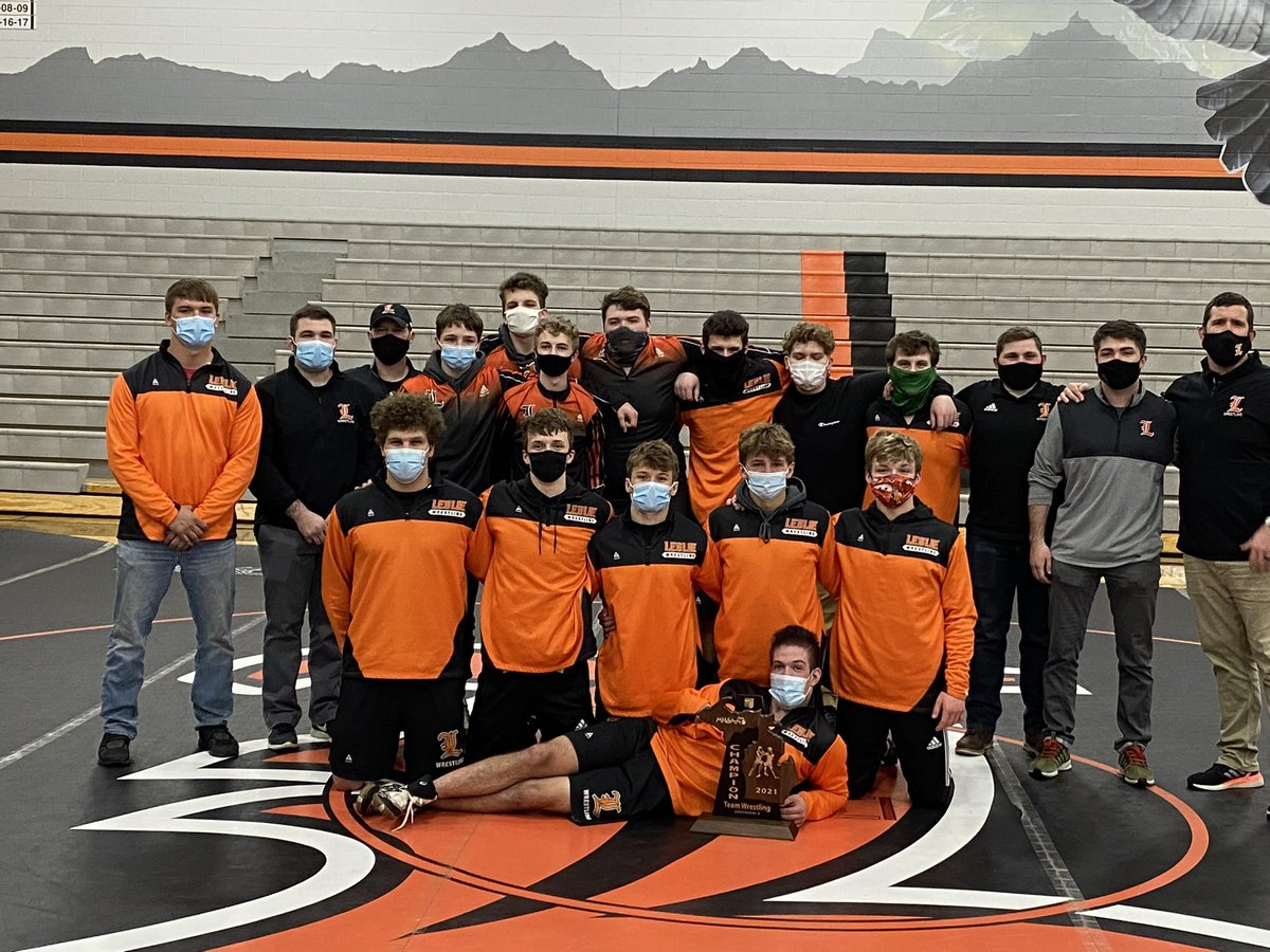 Team Regional Champions!!! We are heading to Kalamazoo to wrestle in the team state finals!
<a href="/AthleticsLeslie/">LeslieAthletics</a> <a href="/Bondsteel11/">Chris Bondsteel</a> @leslieprincipal @JoshVanDykeJAX <a href="/LeslieToday/">LeslieToday.com</a>