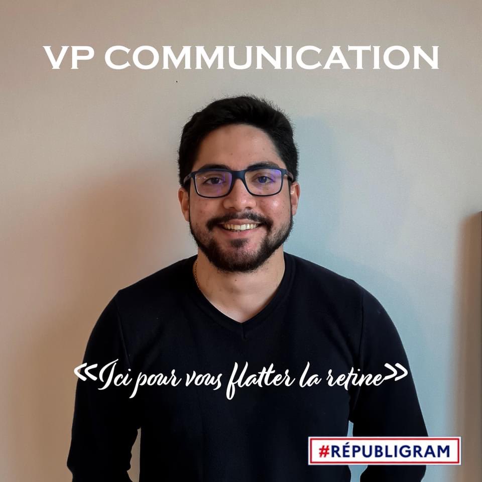 2api_tours_2022's tweet photo. [10] Hervé Roquin : VP Communication📱📸
Il aime les challenges et notamment ceux sportifs🏃‍♂️C’est pourquoi il est Président à Pharm’Athlet et ancien VP Comm’. Cet Apollon garde tjs son objectif en vue: une musculature parfaite💪
Restez attentifs, il n’a pas fini de vous éblouir☀️ https://t.co/l4P3jqUcx4