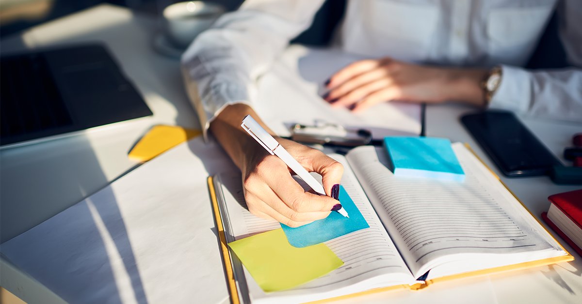 🤝 Durante meses hemos acompañado a los #perseverantes a lo largo de un duro proceso de preparación PIR, y lo seguiremos haciendo hasta el último momento.

📋 Por eso, compartimos con vosotros esta breve lista de todo lo que debéis recordar de cara al examen #PIR2020. 👀⬇️
(1/2)