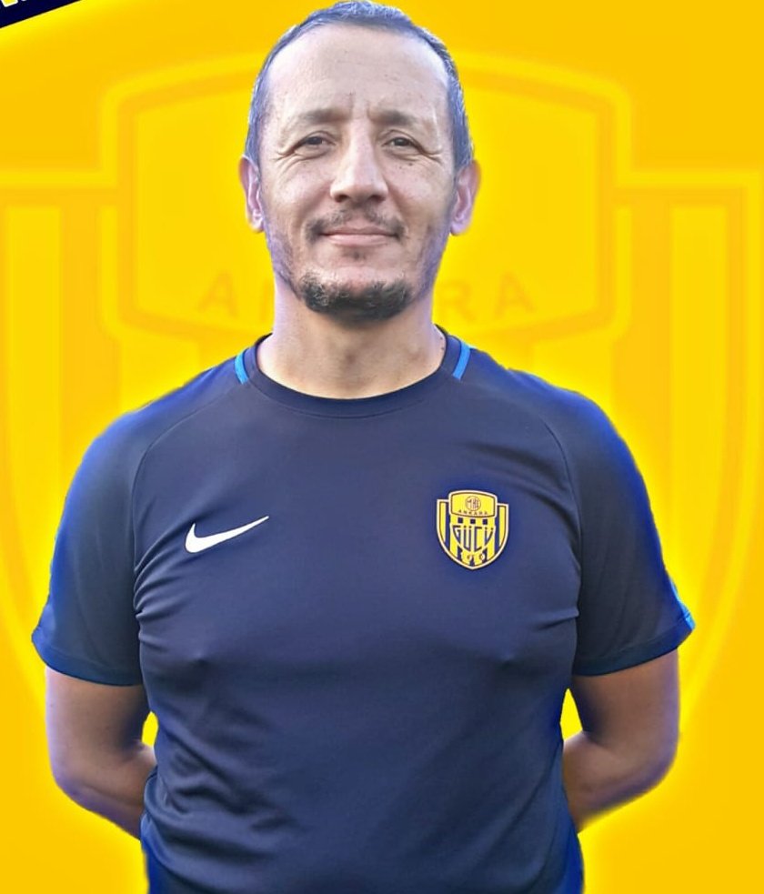 Mke Ankaragücü altyapi antrenörümuz Muharrem BARUTCU hocamiz icin AB Rh(-) kana ihtiyac vardir. 
Ozel Yasam Hastanesi - CANKAYA
 IRT: 0505 229 62 72
B153