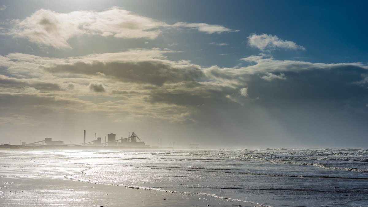 RenewableUK's tweet photo. Offshore wind is bringing jobs and investment to the areas that need it most, including North East England, Yorkshire & the Humber, East Anglia and Scotland. #WorkInOffshoreWind #BuildBackGreener https://t.co/LwzJ5f8dbh