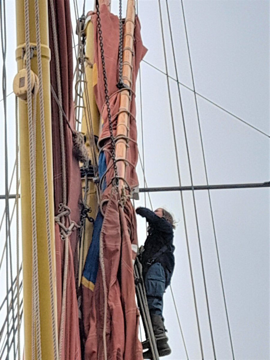 SeaChangeTrust's tweet photo. #Shipshape trainee Alanna Cameron taking the turns from the topsail for Blue Mermaid's shakedown Saturday 20th March.
#bluemermaid #shtp2 #thamesbarges #maldon https://t.co/lC6whHxXFB