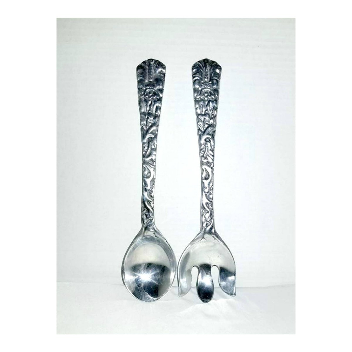JunkYardBlonde's tweet photo. Vintage Metalware Serving Fork and Spoon Made in Mexico https://t.co/RnfhZawuti #JunkYardBlonde #Gotvintage #Etsysellsvintage #ServingFork https://t.co/ymxOFGLK06