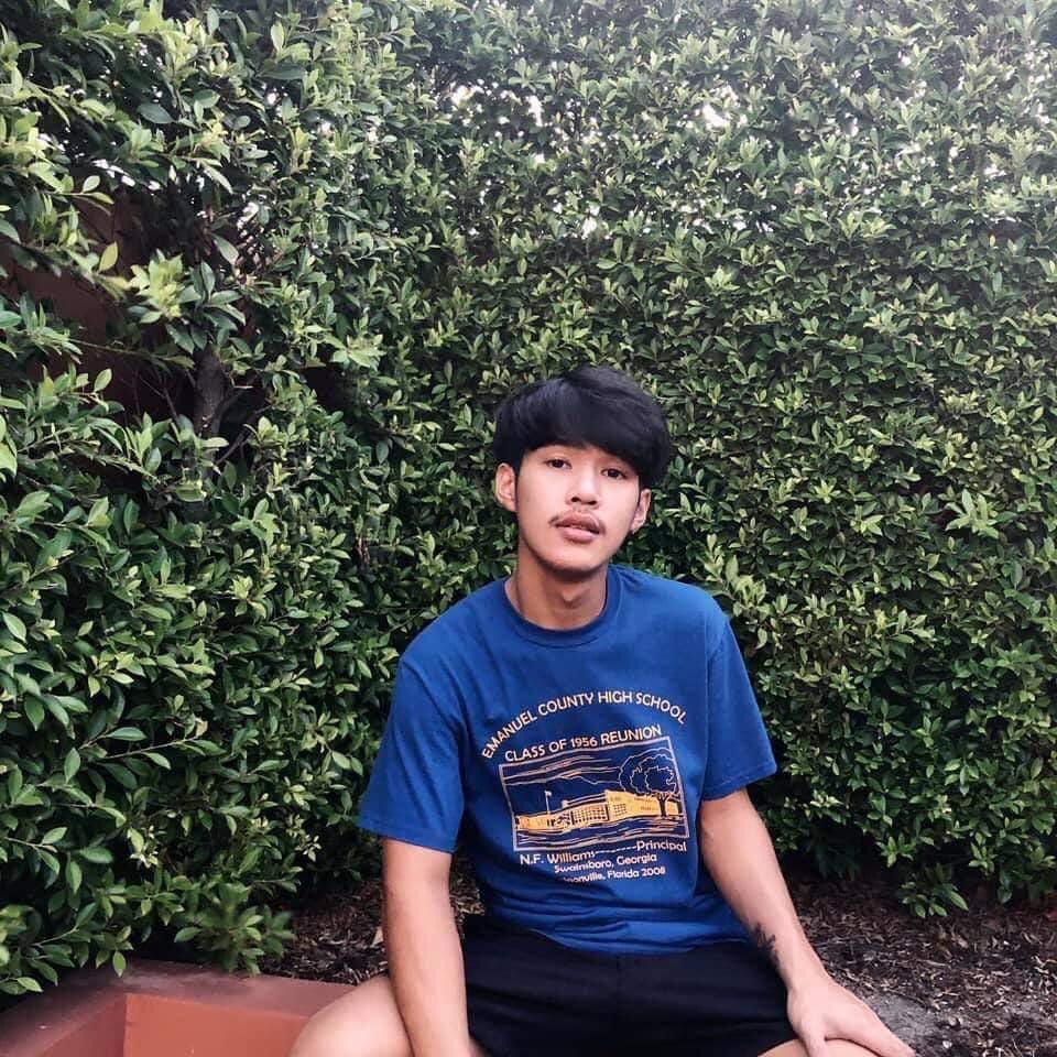 thisispinn's tweet photo. ขอพื้นที่ตามหาคนหายหน่อยค่ะ
นายอนุพงษ์ ธารฤทธิ์ (พีท) อายุ 22 ปี สูงประมาณ 165 ผิวสองสี
หายออกจากบ้านไปตั้งแต่ วันที่ 1 กันยา 2563
ไม่ได้เอาอะไรติดตัวออกไปเลย ตามหาทุกที่ที่คิดว่าจะไปแล้ว แต่ไม่เจอ กลัวว่าจะโดนทำร้ายเพราะไม่ค่อยสบาย
#ข่าวใส่ไข่ #โหนกระแส https://t.co/Z4SFcA7yXz
