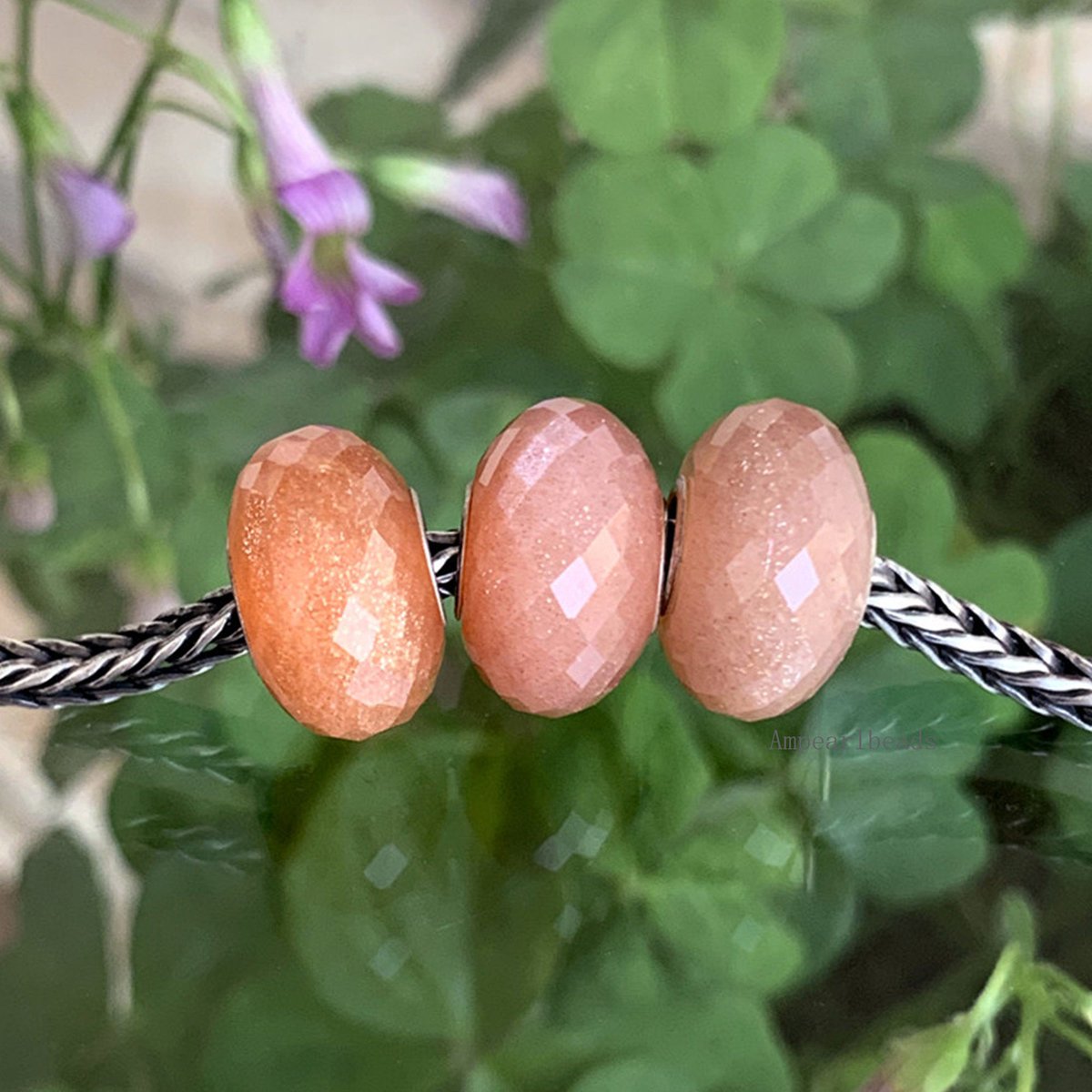 alicesmith_as's tweet photo. Excited to share the latest addition to my #etsy shop: Ampearlbeads Moonstone Beads Faceted Natural Gemstone beads for Pandora Trollbeads OHM Bracelets or Bangles https://t.co/icYl4TctOC #moonstone #ampearlbeads #orangemoonstone #redmoonstone #gemstone  #trollbeads https://t.co/uyobrx66eJ