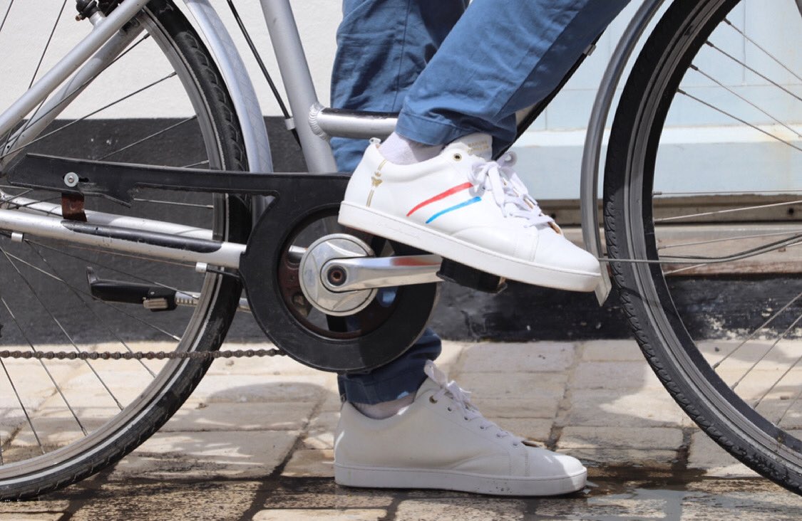 baronpapillon_'s tweet photo. French touch ! 
Sneakers Frenchy, création collaborative avec la marque @FRENCH_ARROGANT 

#madeinfrance #baronpapillon #sneakers #frenchandarrogant #summer #spring https://t.co/TspHZKDytg